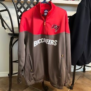 Tampa Bay buccaneers Reebok pull over